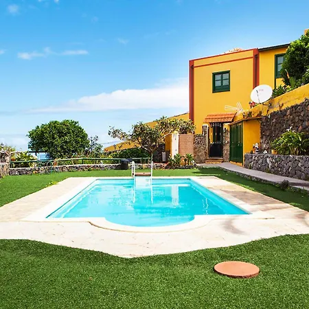 Holiday home Camino La Candelaria-1 By Interhome